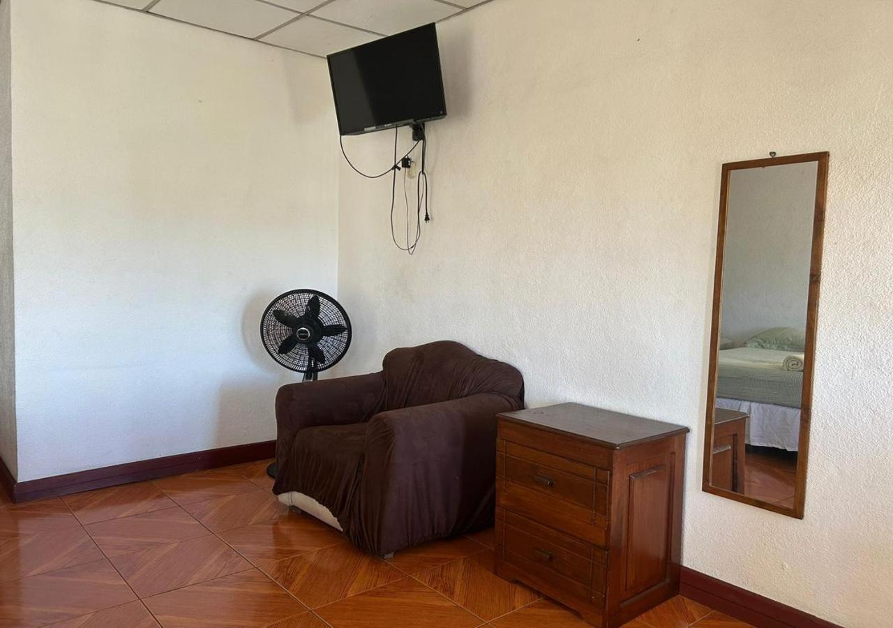 Casa Robles - Your Stay Near Airport Манагуа Екстер'єр фото